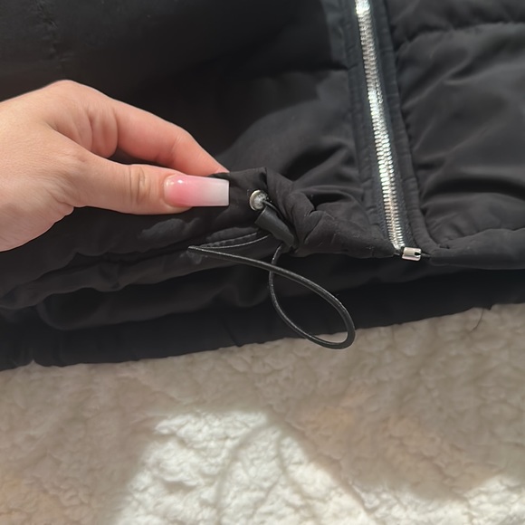 Puffer Jacket - Picture 3 of 4